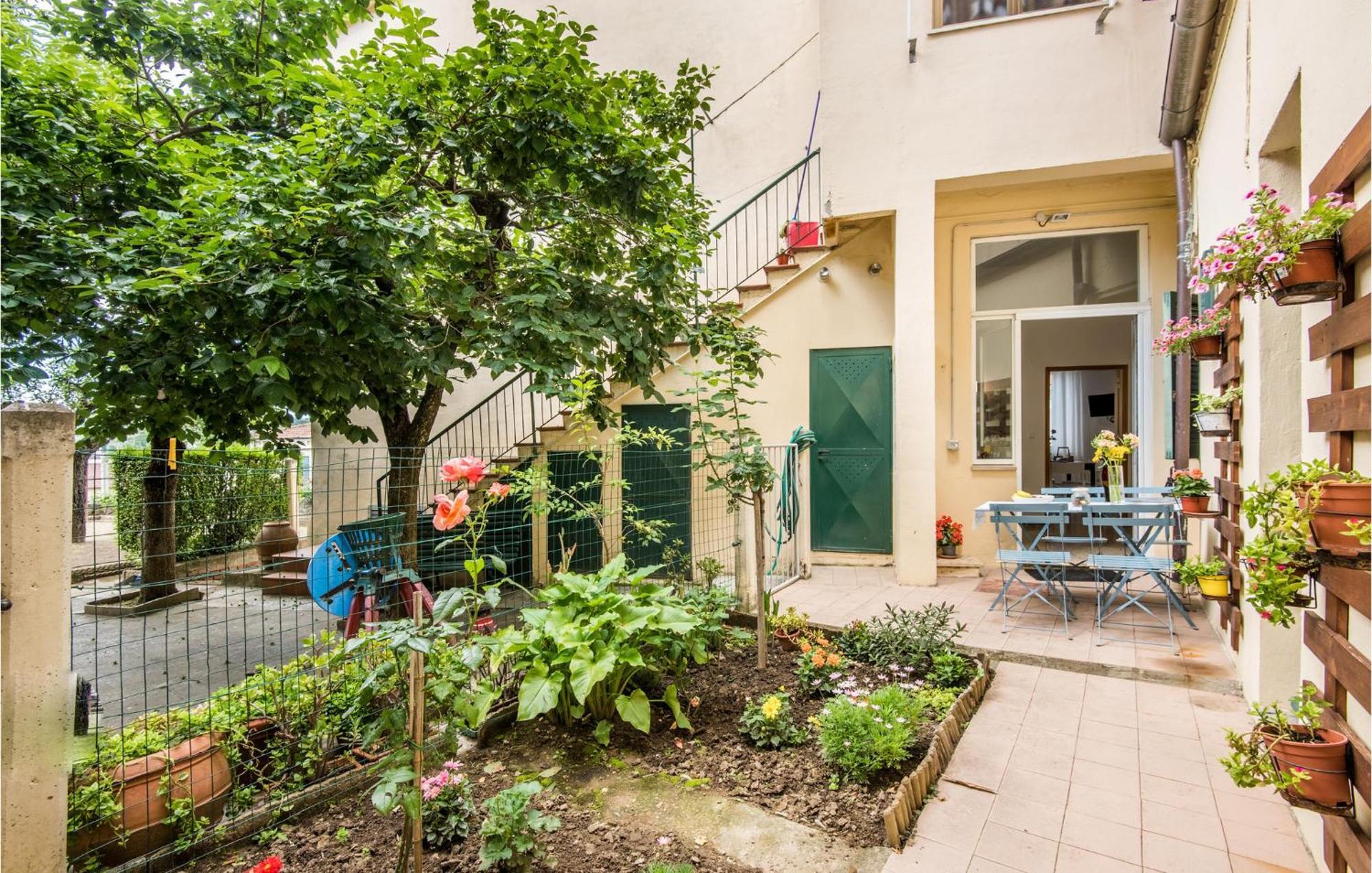 Nice Apartment In Monte San Savino With Kitchen Eksteriør billede