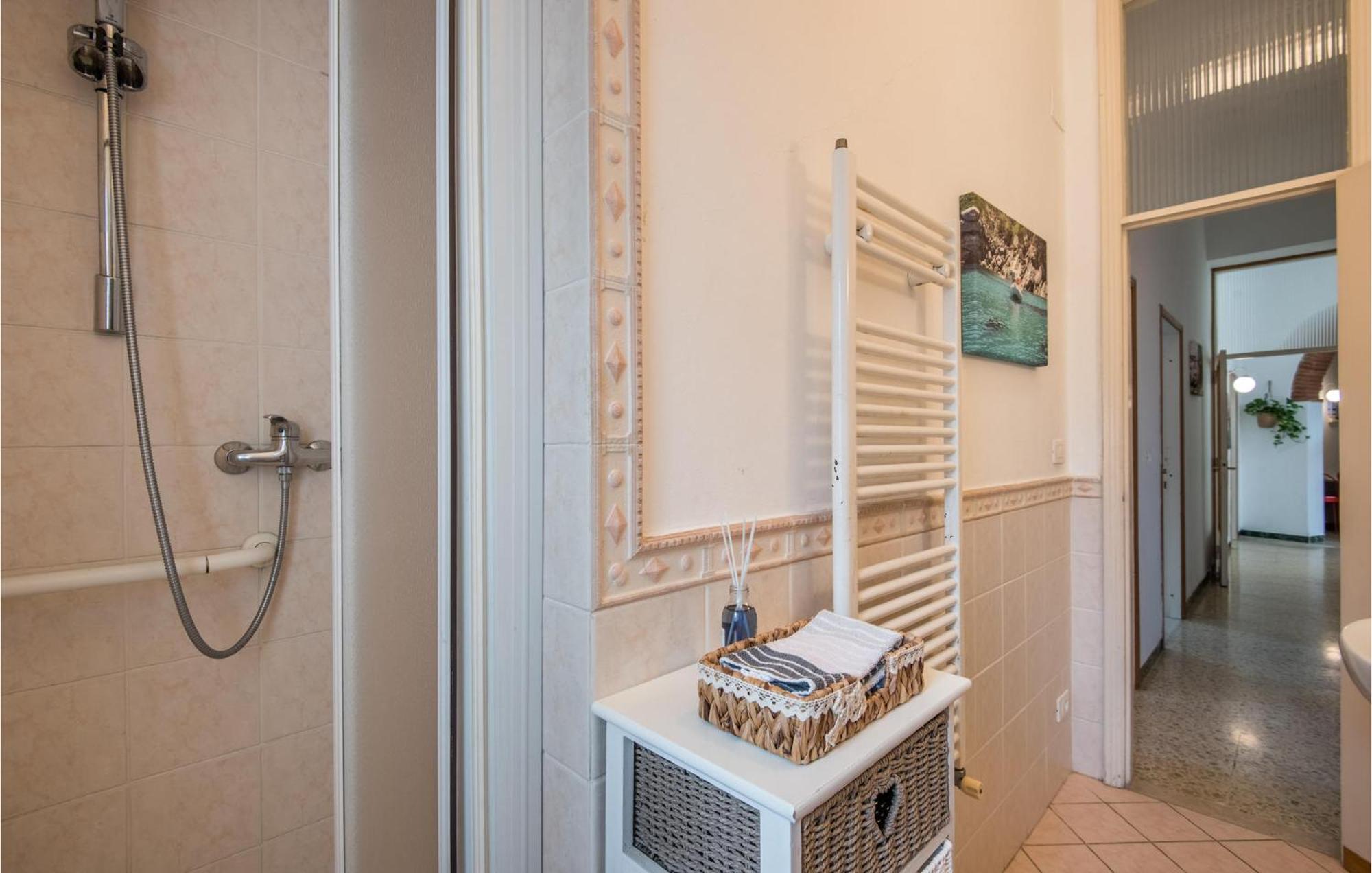 Nice Apartment In Monte San Savino With Kitchen Eksteriør billede
