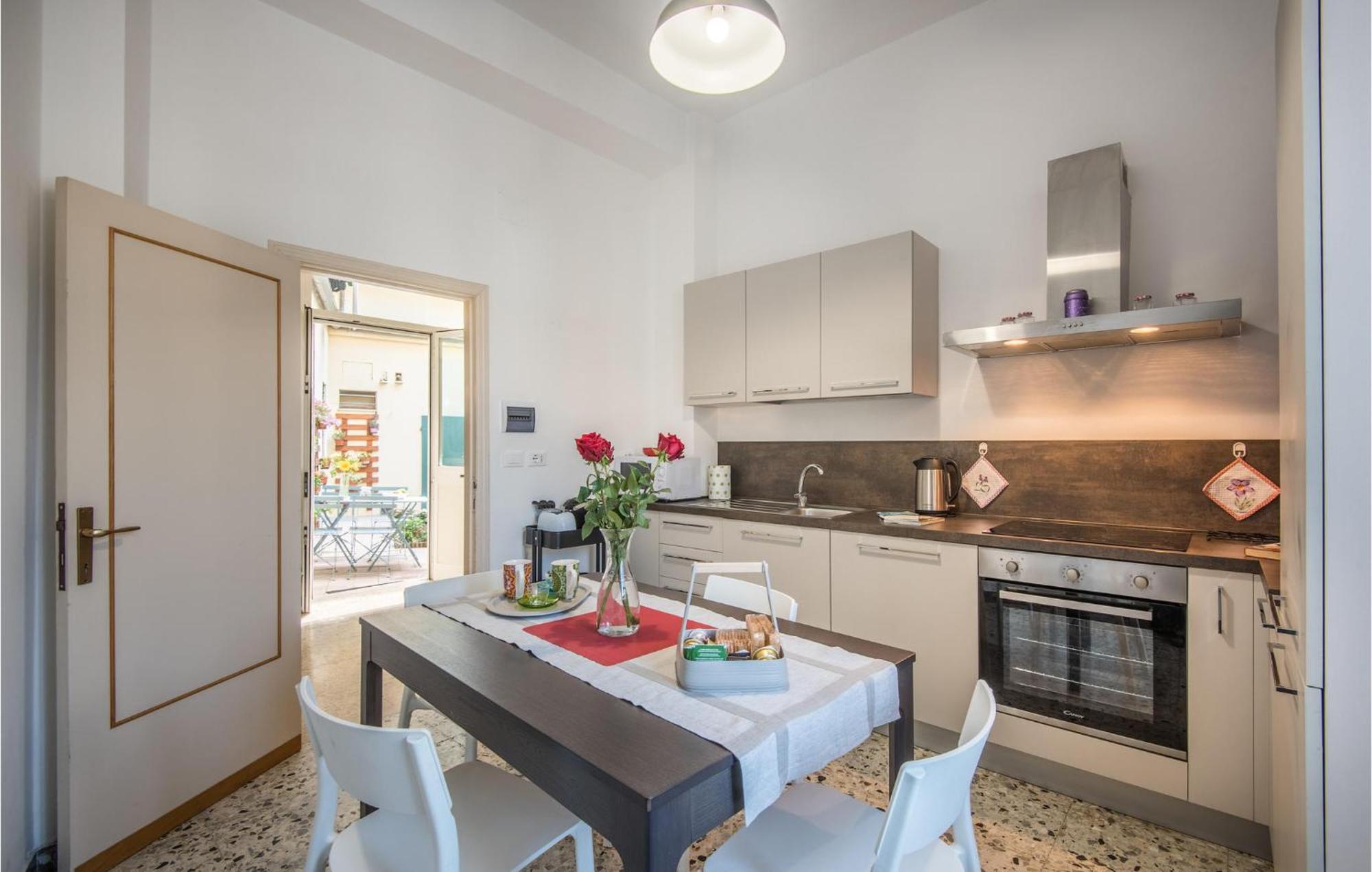 Nice Apartment In Monte San Savino With Kitchen Eksteriør billede