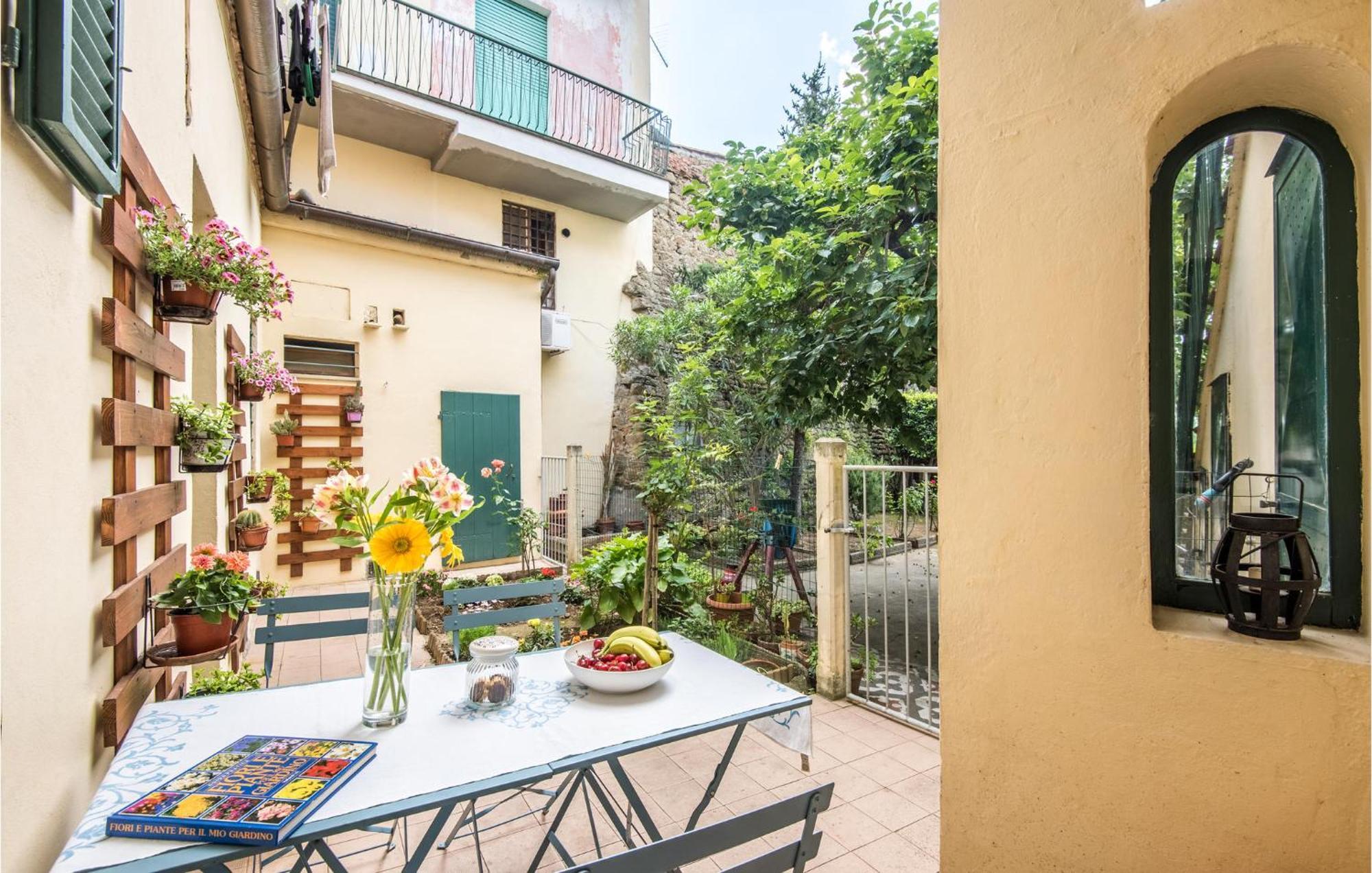Nice Apartment In Monte San Savino With Kitchen Eksteriør billede